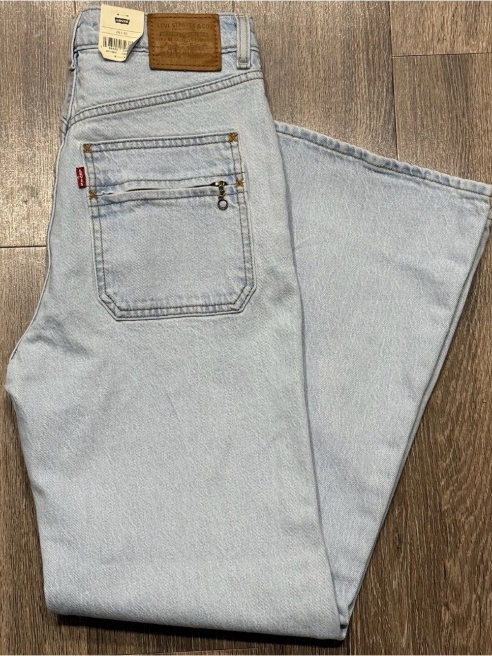 Levi’s Ribcage Bell Vintage Washed Out Wide Leg Denim Jeans Women’s Size 28x30